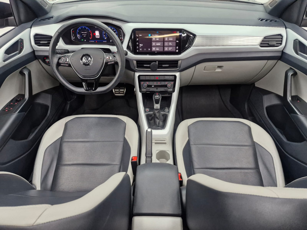 Imagem do veículo VOLKSWAGEN T-CROSS HIGHLINE 1.4 250 TSI FLEX AUTOMÁTICO - 2021 - PRETA