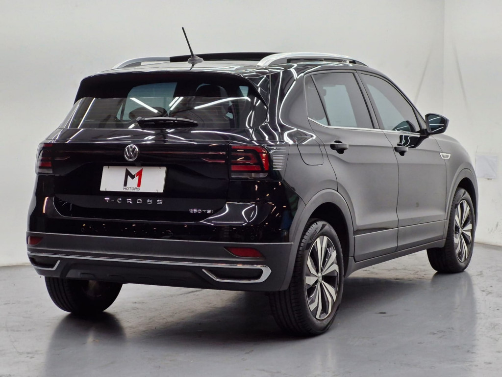 Imagem do veículo VOLKSWAGEN T-CROSS HIGHLINE 1.4 250 TSI FLEX AUTOMÁTICO - 2021 - PRETA