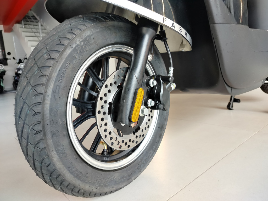 Imagem do veículo SCOOTER MIA 1000W - 2025 - PRETO