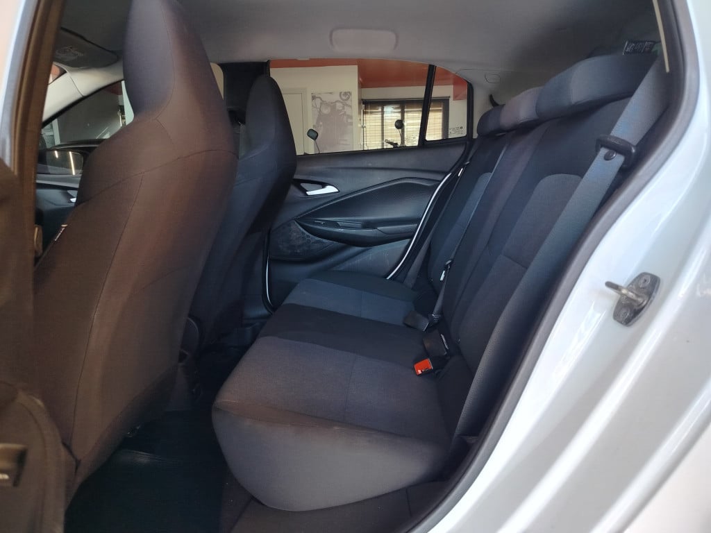 Imagem do veículo CHEVROLET ONIX 1.0 FLEX MANUAL - 2022 - BRANCO
