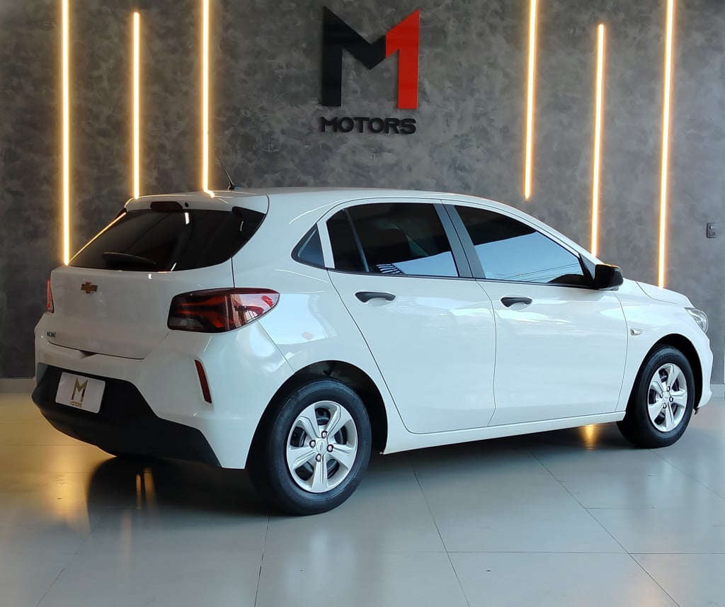 Imagem do veículo CHEVROLET ONIX 1.0 FLEX MANUAL - 2022 - BRANCO