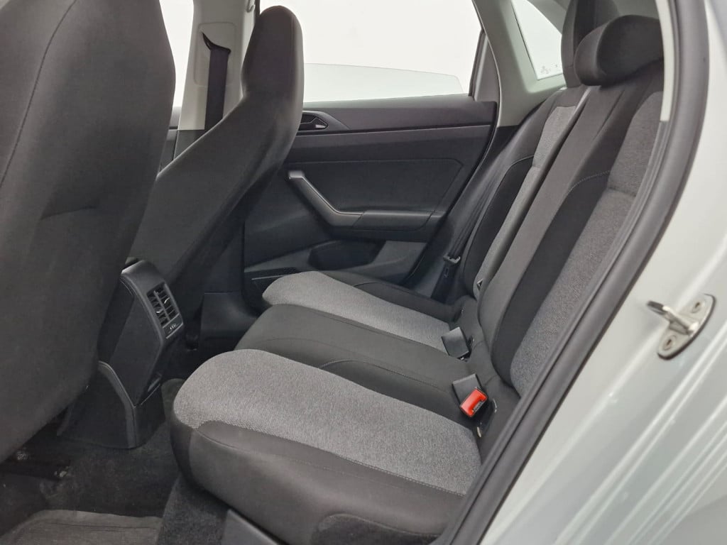 Imagem do veículo VOLKSWAGEN POLO COMFORTLINE 1.0 170 TSI AUTOMÁTICO - 2024 - PRATA