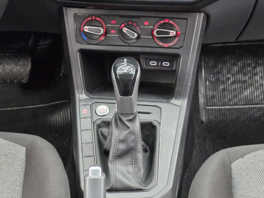 Imagem do veículo VOLKSWAGEN POLO COMFORTLINE 1.0 170 TSI AUTOMÁTICO - 2024 - PRATA