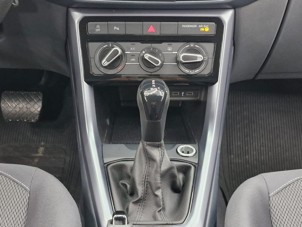 Imagem do veículo VOLKSWAGEN T-CROSS 200 1.0 TSI FLEX AUTOMÁTICO - 2024 - BRANCO