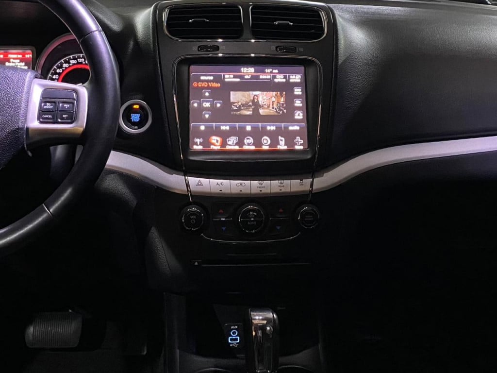 Imagem do veículo DODGE JOURNEY RT 3.6 V6 AWD GASOLINA AUTOMÁTICO - 2018 - PRETO