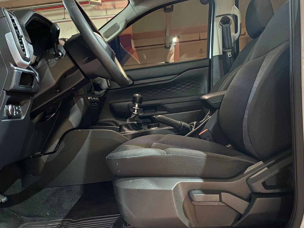 Imagem do veículo FORD RANGER XL CD 2.2 4X4 DIESEL MANUAL - 2024 - BRANCO