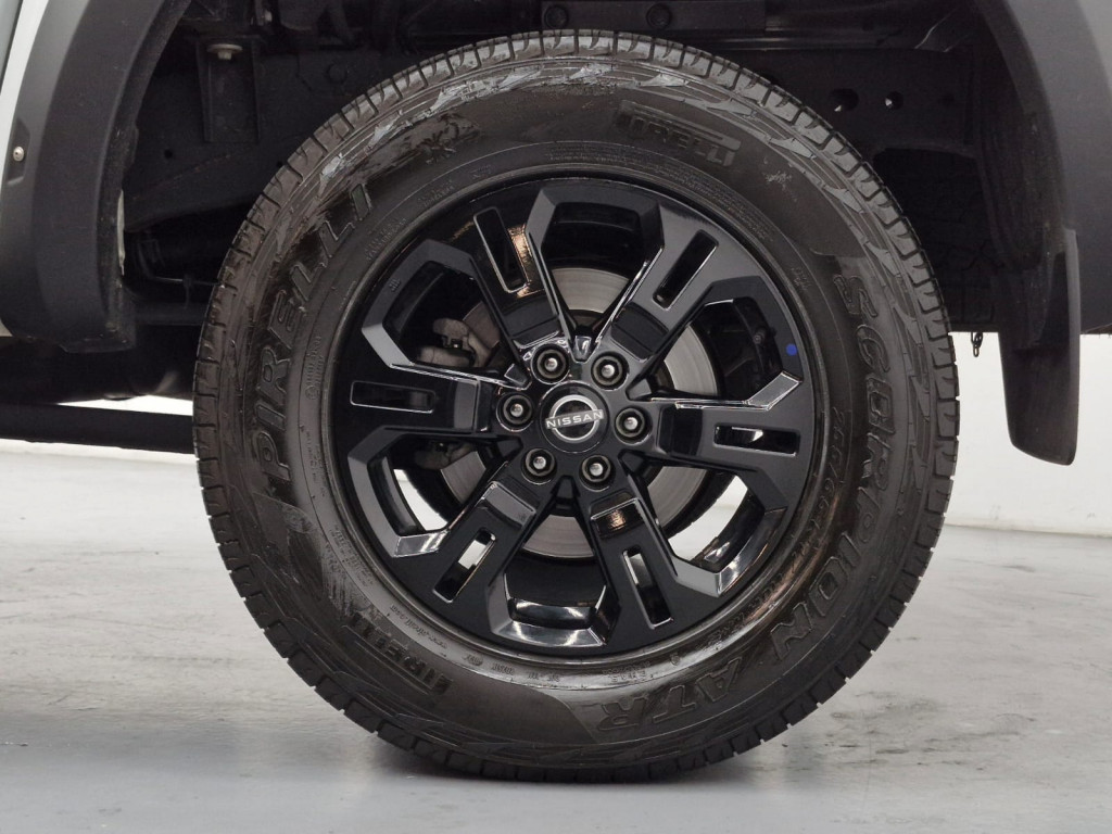 Imagem do veículo NISSAN FRONTIER ATTACK CD 2.3 4X4 TURBO DIESEL AUTOMÁTICO - 2025 - BRANCO