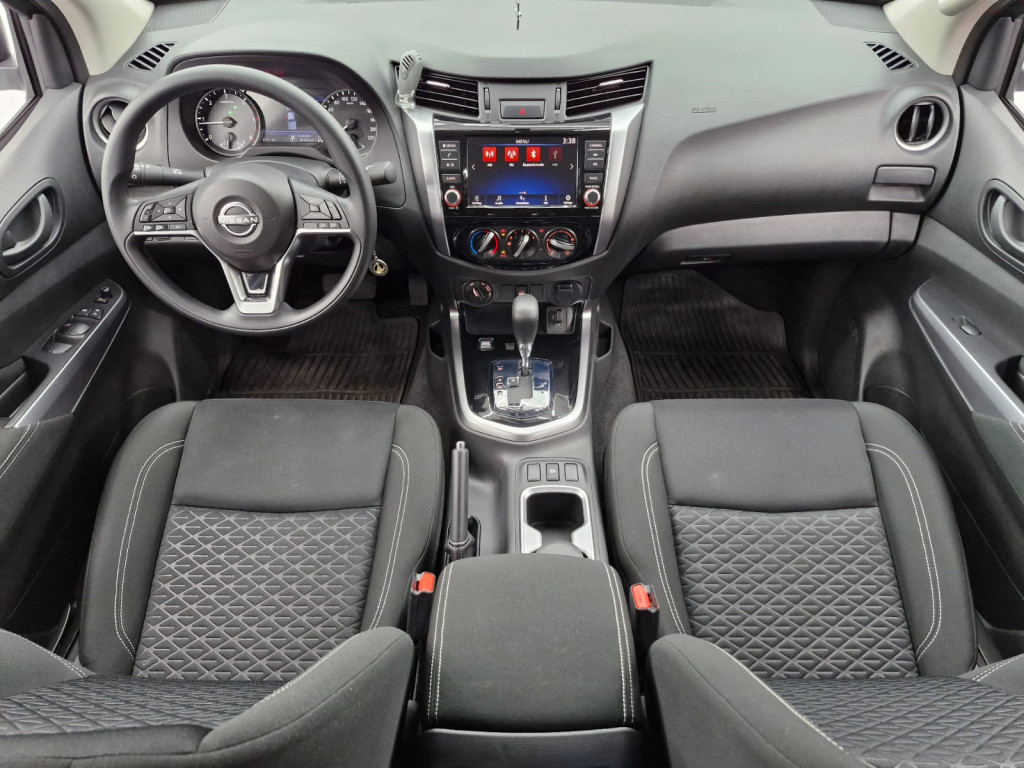 Imagem do veículo NISSAN FRONTIER ATTACK CD 2.3 4X4 TURBO DIESEL AUTOMÁTICO - 2025 - BRANCO