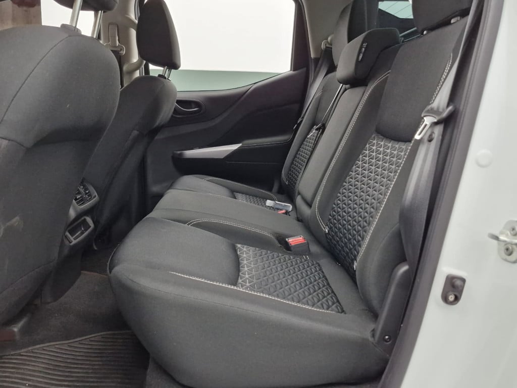 Imagem do veículo NISSAN FRONTIER ATTACK CD 2.3 4X4 TURBO DIESEL AUTOMÁTICO - 2025 - BRANCO