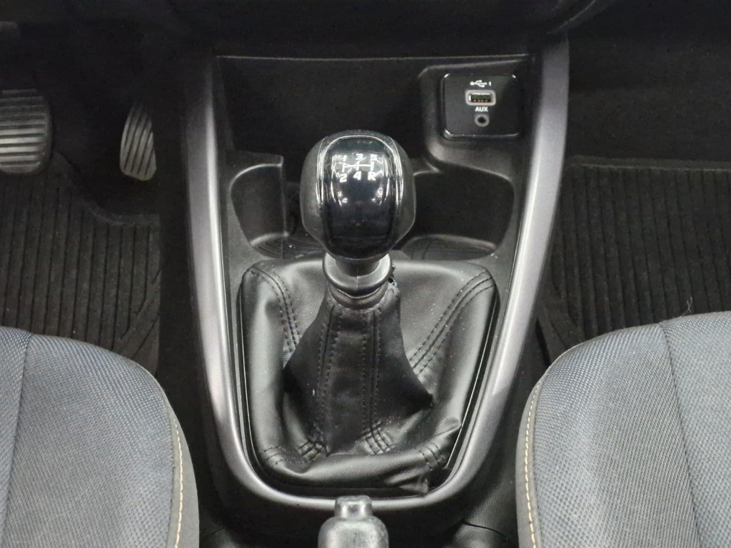 Imagem do veículo FIAT ARGO TREKKING 1.3 FIREFLY FLEX MANUAL - 2020 - VERMELHO