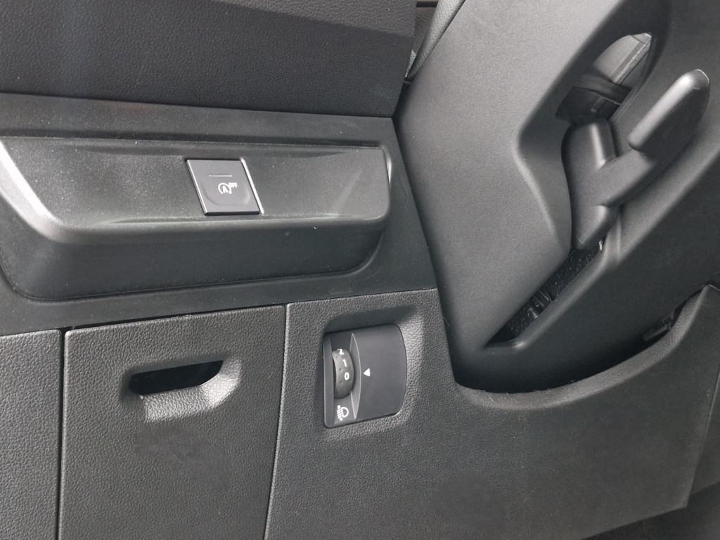 Imagem do veículo RENAULT KARDIAN PREMIERE EDITION 1.0 TURBO FLEX AUTOMATIZADO - 2025 - PRETA