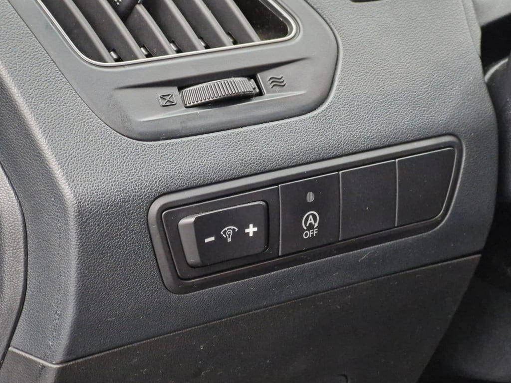 Imagem do veículo HYUNDAI IX35 GL 2.0 FLEX AUTOMÁTICO - 2020 - CINZA