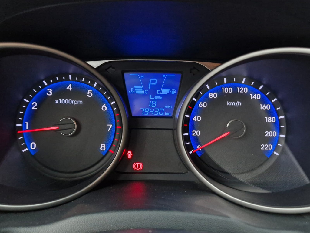 Imagem do veículo HYUNDAI IX35 GL 2.0 FLEX AUTOMÁTICO - 2020 - CINZA