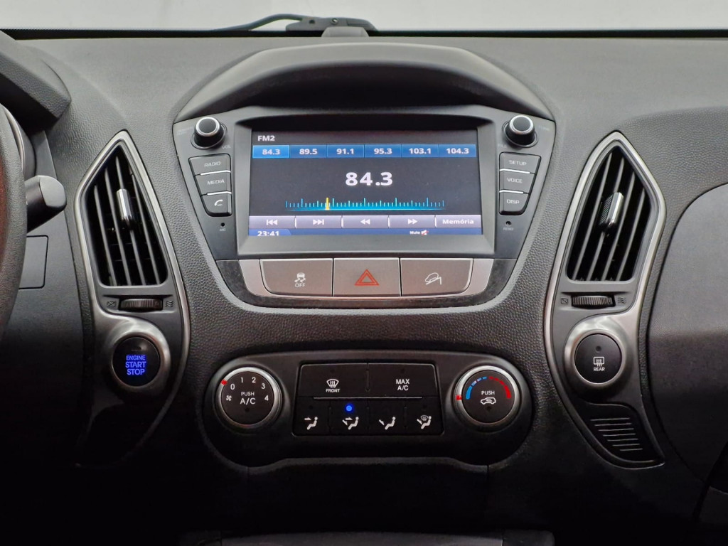 Imagem do veículo HYUNDAI IX35 GL 2.0 FLEX AUTOMÁTICO - 2020 - CINZA