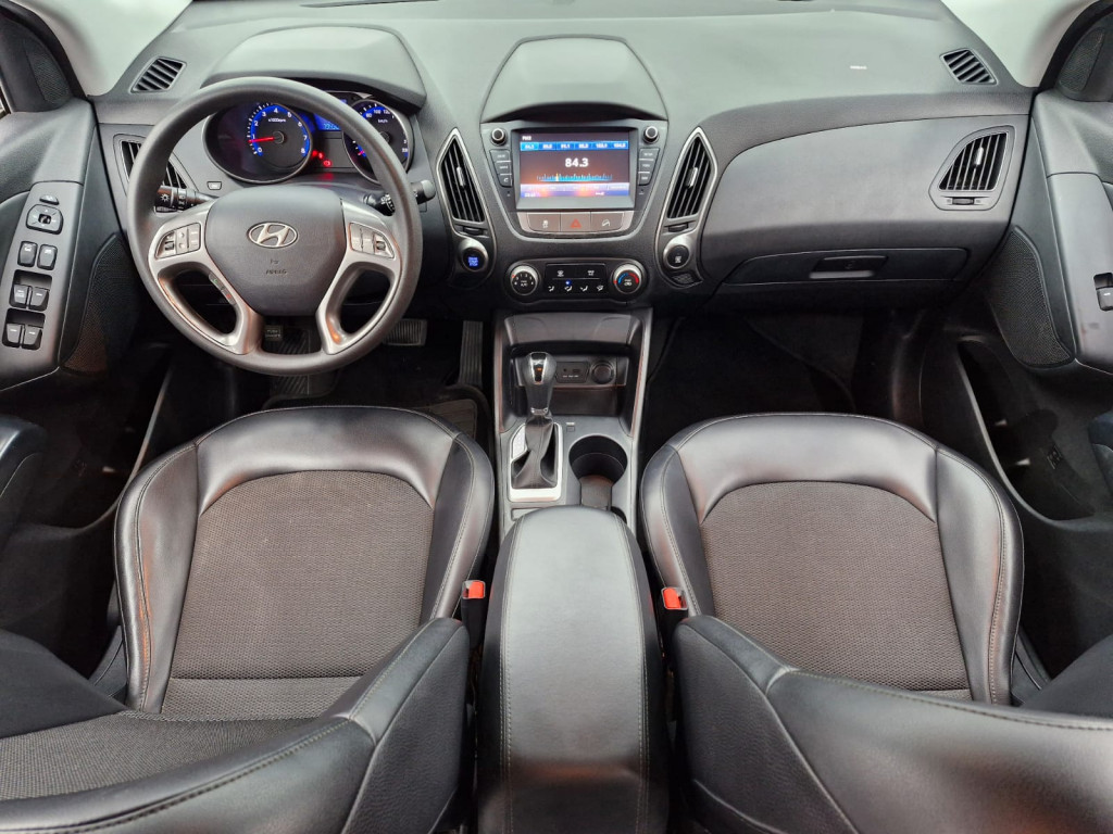 Imagem do veículo HYUNDAI IX35 GL 2.0 FLEX AUTOMÁTICO - 2020 - CINZA