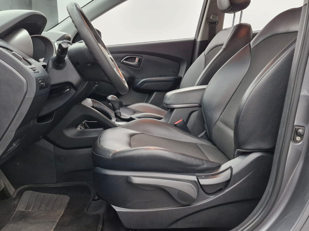 Imagem do veículo HYUNDAI IX35 GL 2.0 FLEX AUTOMÁTICO - 2020 - CINZA