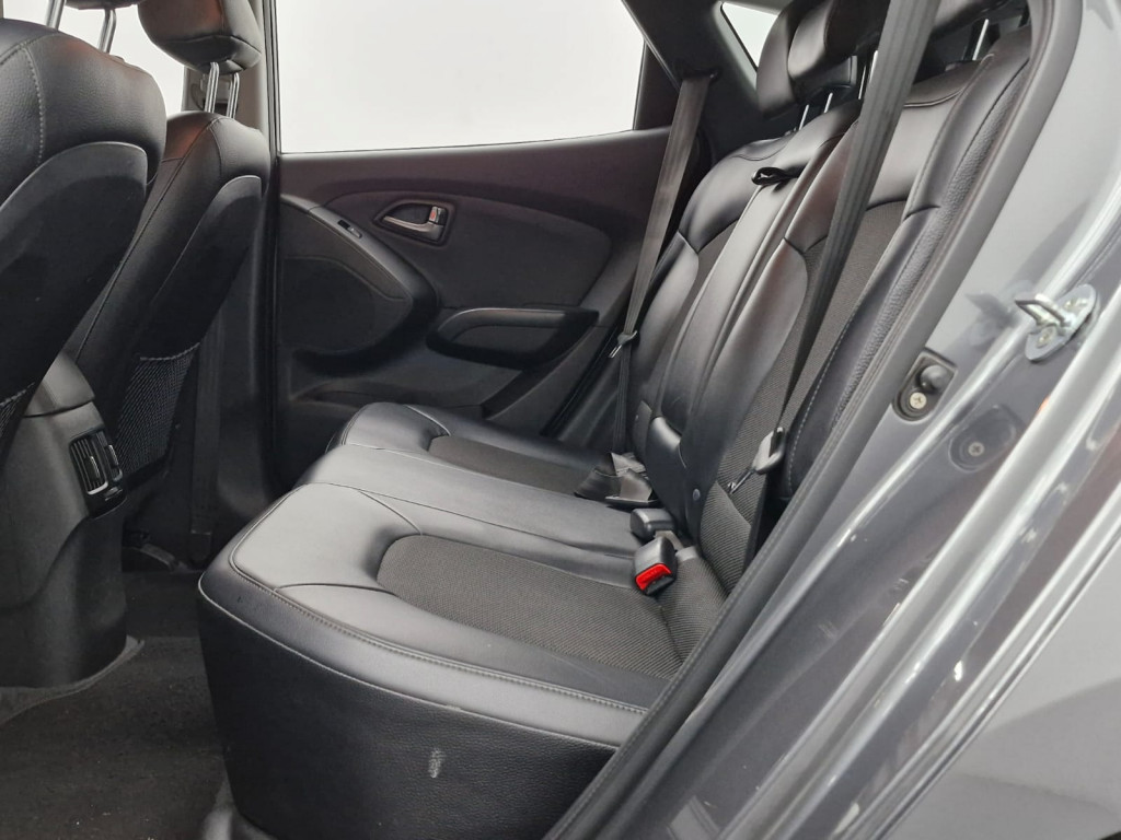 Imagem do veículo HYUNDAI IX35 GL 2.0 FLEX AUTOMÁTICO - 2020 - CINZA