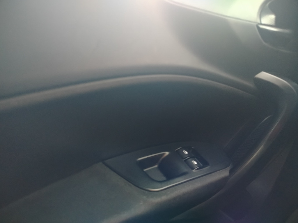 Imagem do veículo FIAT CRONOS 1.3 FIREFLY FLEX MANUAL - 2022 - BRANCO