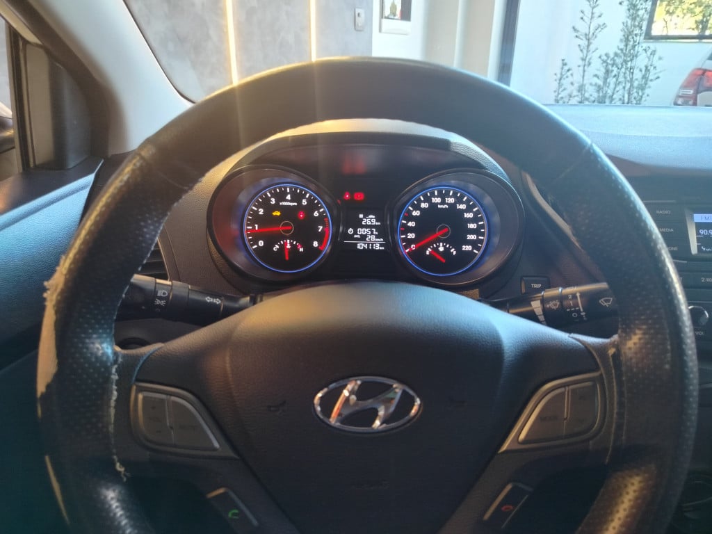 Imagem do veículo HYUNDAI HB20S 1.0 COMFORT 2019 BRANCO