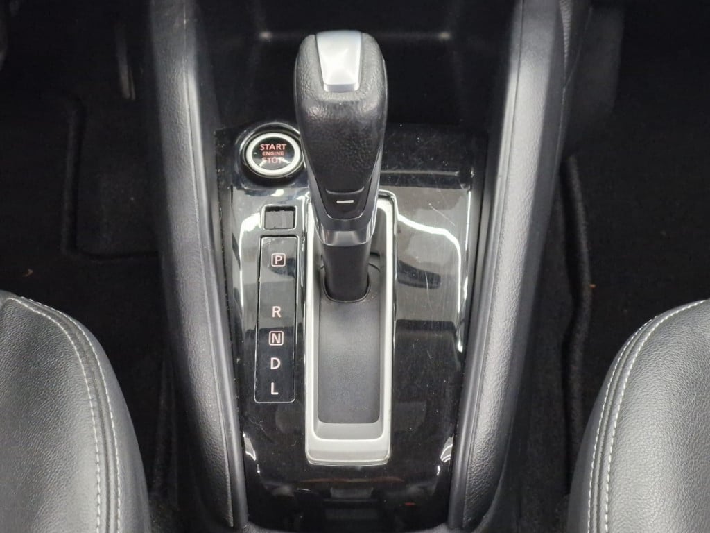 Imagem do veículo NISSAN KICKS SL 1.6 FLEXSTART XTRONIC - 2020 - PRETO