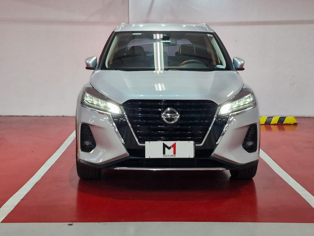 Imagem do veículo NISSAN KICKS EXCLUSIVE 1.6 FLEXSTART XTRONIC - 2022 - PRATA