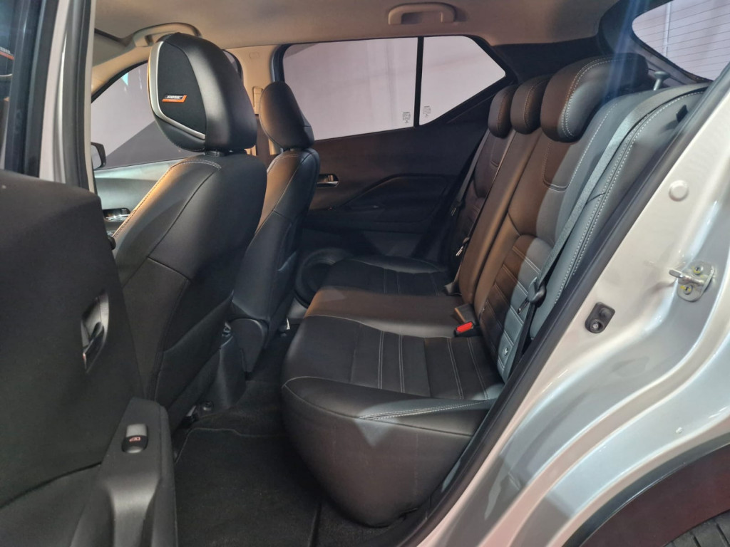 Imagem do veículo NISSAN KICKS EXCLUSIVE 1.6 FLEXSTART XTRONIC - 2022 - PRATA