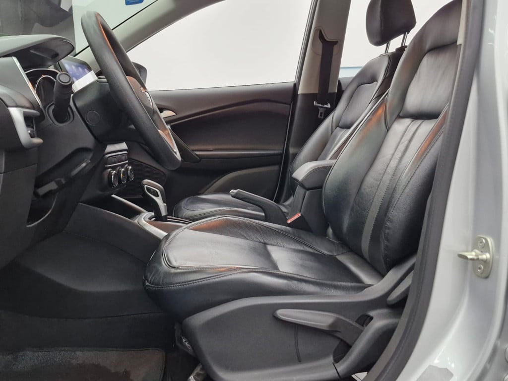 Imagem do veículo CHEVROLET TRACKER 1.0 TURBO FLEX AUTOMÁTICO - 2021 - PRATA