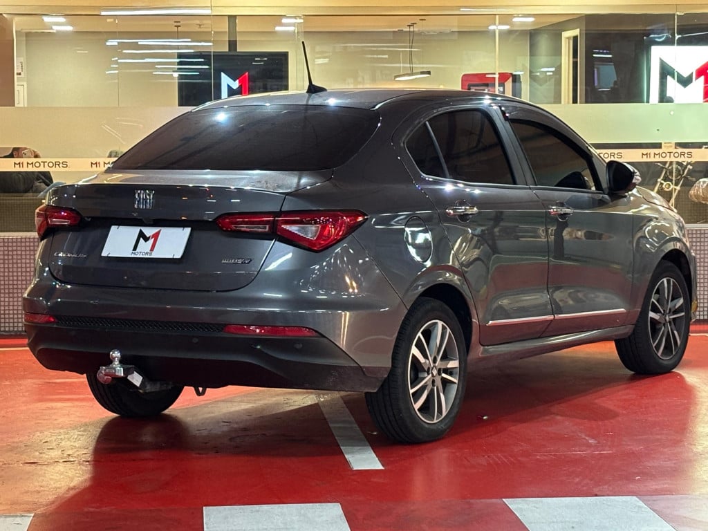 Imagem do veículo FIAT CRONOS PRECISION 1.3  8V FLEX AUT. - 2023 - CINZA
