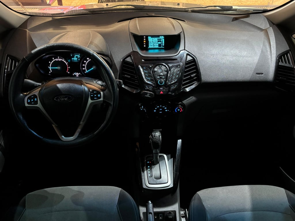 Imagem do veículo FORD ECOSPORT FREESTYLE 2.0  16V FLEX 4P MANUAL - 2015 - PRATA