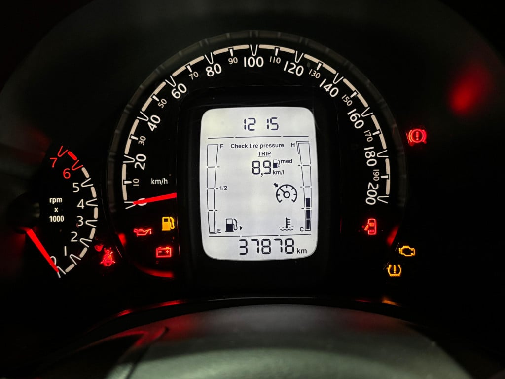 Imagem do veículo FIAT MOBI LIKE 1.0 8V EVO FLEX . MANUAL- 2023 - BRANCO
