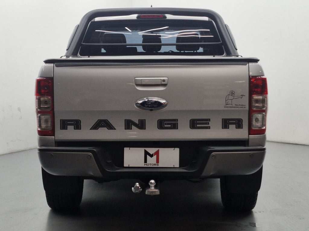Imagem do veículo FORD RANGER XLS CD 2.2 4X4 DIESEL AUTOMÁTICO - 2023 - PRATA