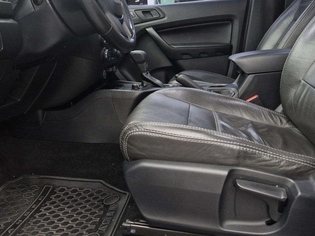 Imagem do veículo FORD RANGER XLS CD 2.2 4X4 DIESEL AUTOMÁTICO - 2023 - PRATA