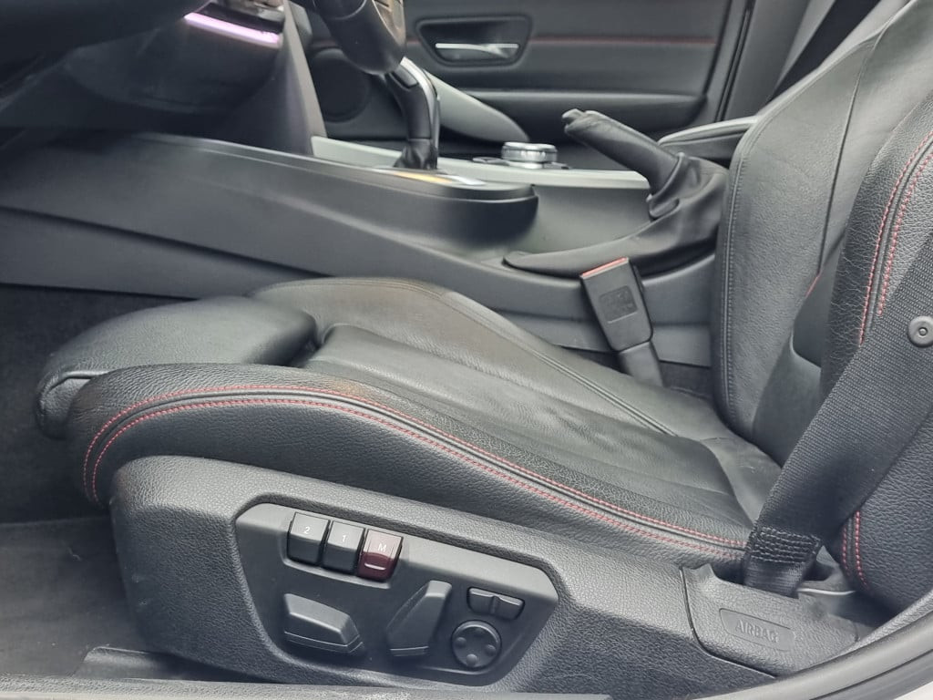Imagem do veículo BMW 428i GRAN COUPE SPORT 2.0 TURBO GASOLINA AUTOMÁTICO - 2015 - BRANCO