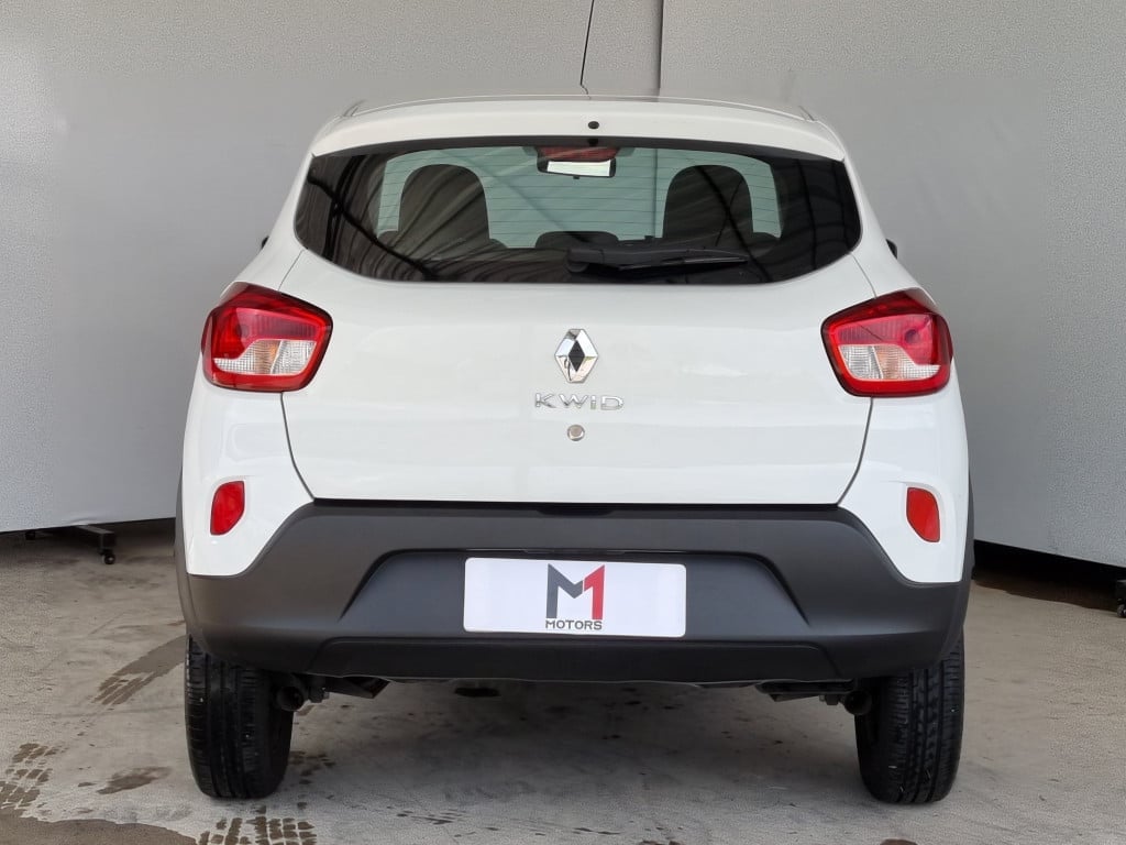 Imagem do veículo RENAULT KWID ZEN 1.0 SCE FLEX MANUAL - 2023 - BRANCO
