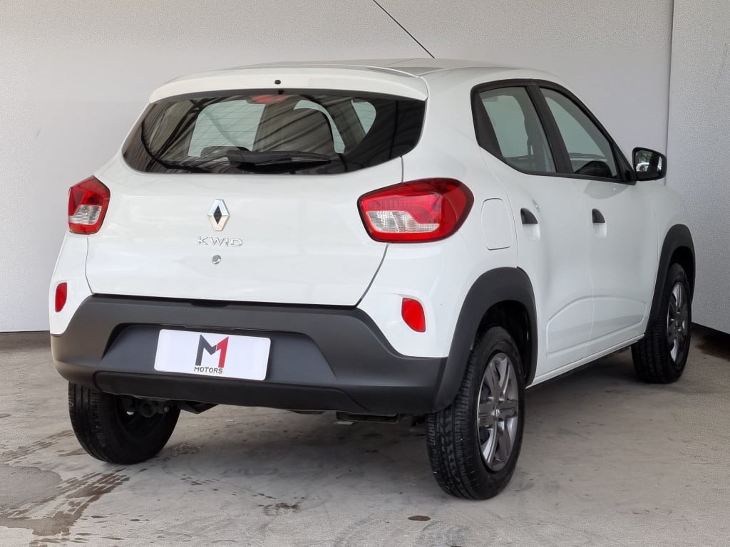 Imagem do veículo RENAULT KWID ZEN 1.0 SCE FLEX MANUAL - 2023 - BRANCO