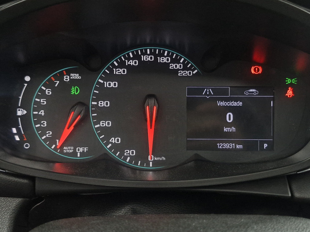 Imagem do veículo CHEVROLET TRACKER PREMIER 1.4 TURBO AUTOMÁTICO - 2019 - PRATA