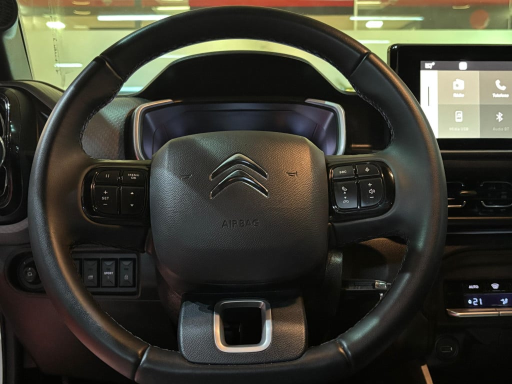 Imagem do veículo CITROËN BASALT FIRST EDITION 1.0 TURBO 200 FLEX  CVT - 2025 - BRANCO