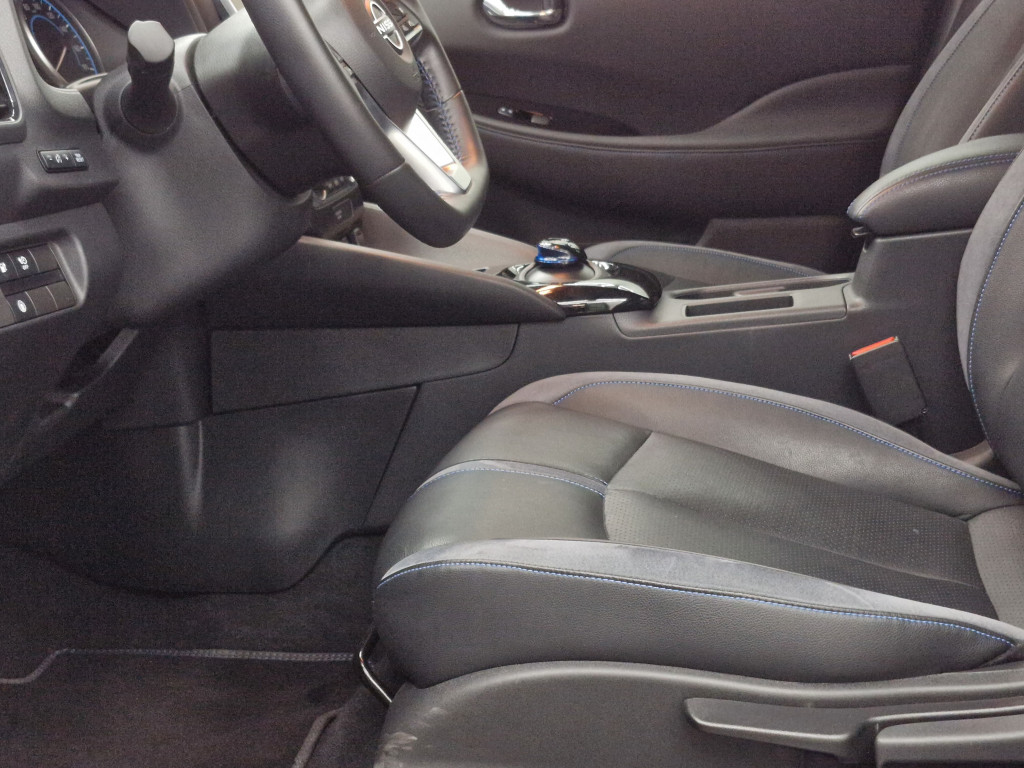 Imagem do veículo NISSAN LEAF B12P 40 ELÉTRICO - 2023 - PRETO