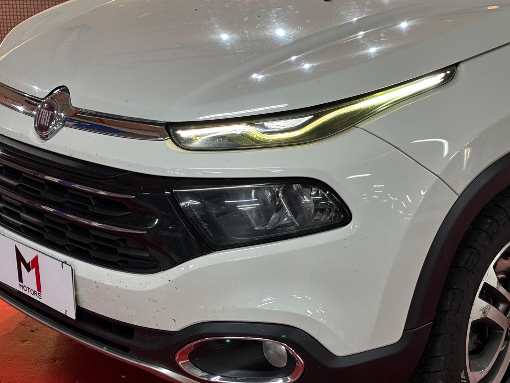 Imagem do veículo FIAT TORO VOLCANO 2.0 16V TURBO DIESEL  4WD AT9 - 2018 - BRANCO