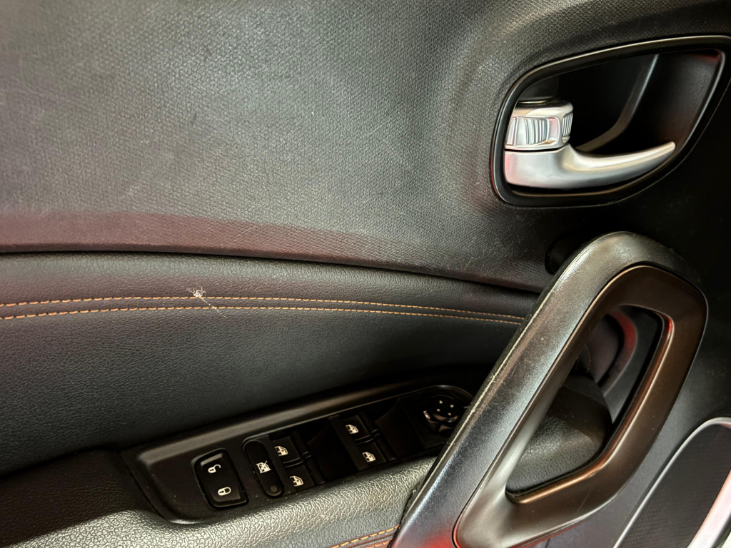 Imagem do veículo FIAT TORO VOLCANO 2.0 16V TURBO DIESEL  4WD AT9 - 2018 - BRANCO