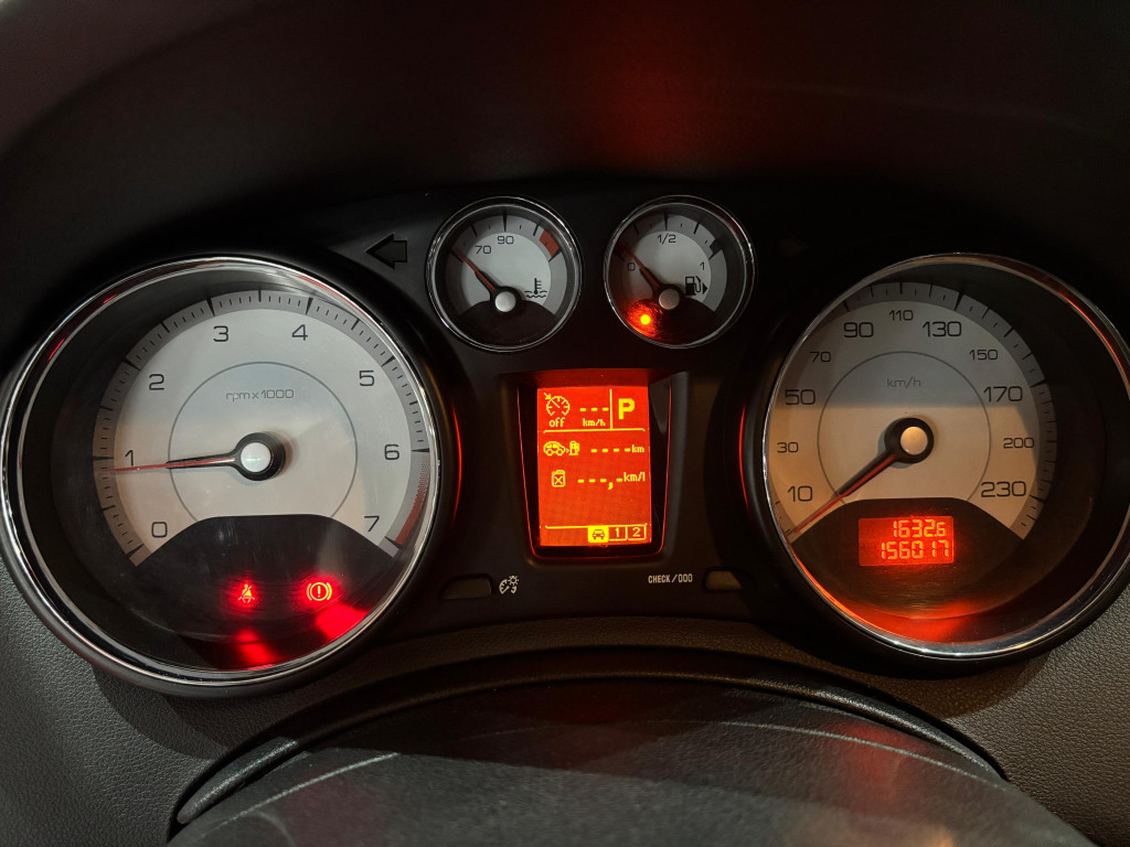 Imagem do veículo PEUGEOT 408 ALLURE 2.0 16V FLEX 4P AUTOMÁTICO