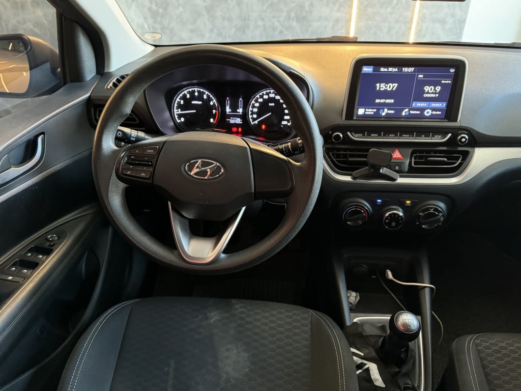 Imagem do veículo HYUNDAI HB20 1.0 12V FLEX VISION MANUAL
