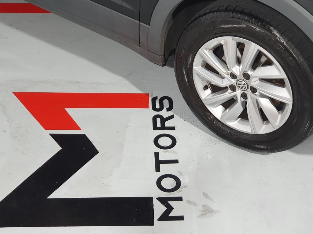Imagem do veículo VOLKSWAGEN T-CROSS 1.0 200 TSI FLEX AUTOMÁTICO - 2020 - PRETO