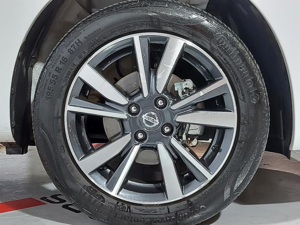 Imagem do veículo NISSAN VERSA UNIQUE 1.6 FLEXSTART CVT - 2018 - BRANCO
