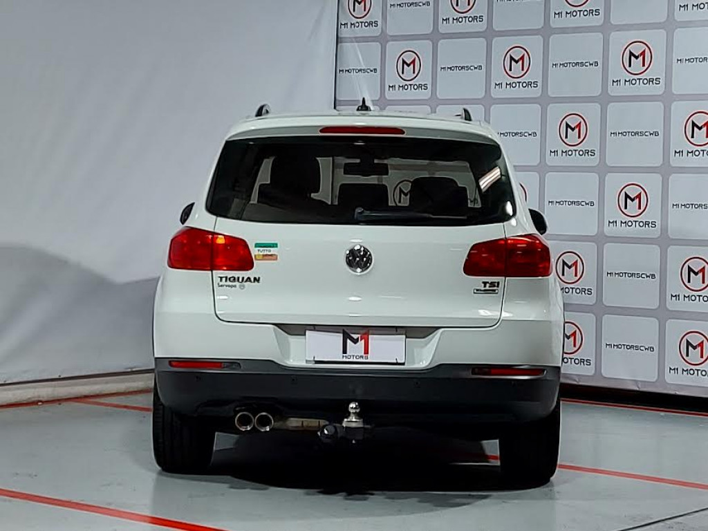 Imagem do veículo VOLKSWAGEN TIGUAN 1.4 TSI TURBO GASOLINA AUTOMATIZADO - 2017 - BRANCO
