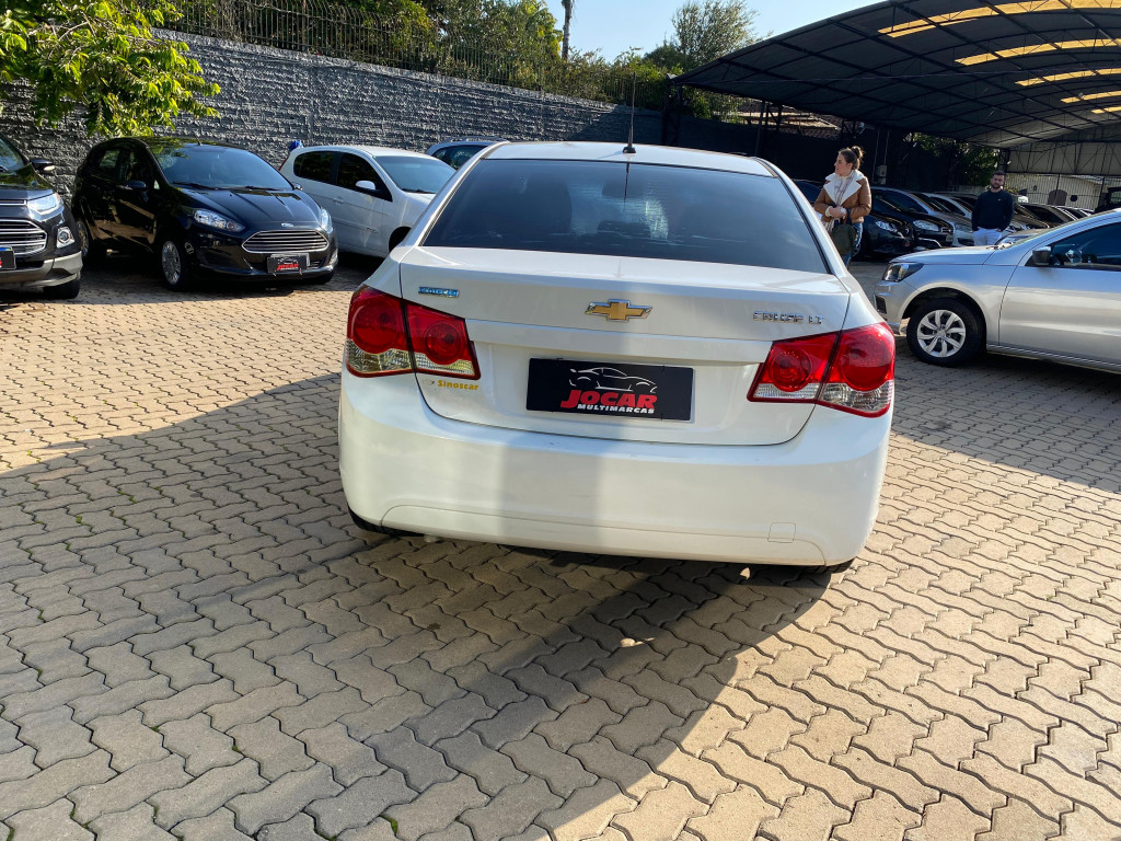 Imagem externa do CRUZE LT