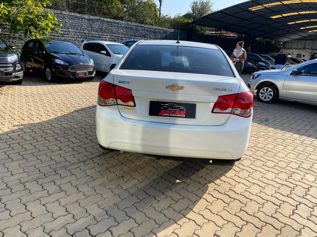 Imagem do veículo CRUZE LT