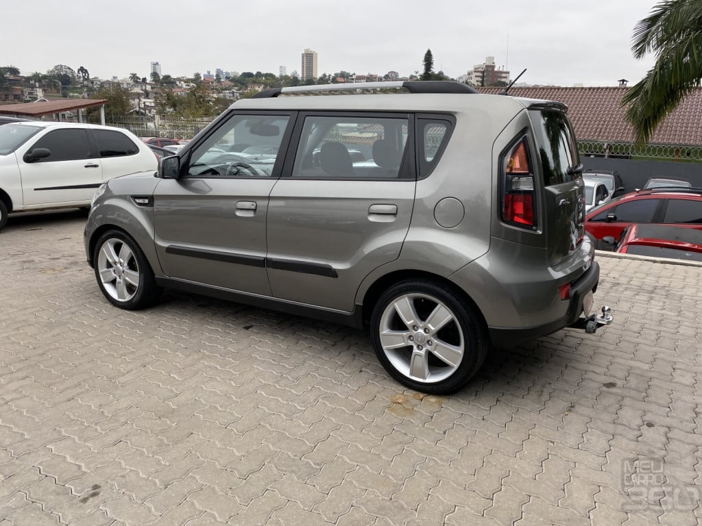 Imagem externa do KIA SOUL 1.6 EX 16V FLEX 4P MANUAL