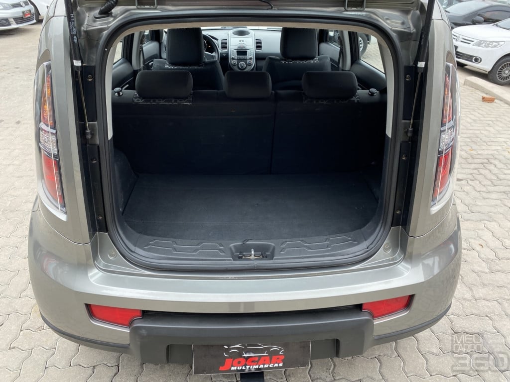 Imagem do veículo KIA SOUL 1.6 EX 16V FLEX 4P MANUAL