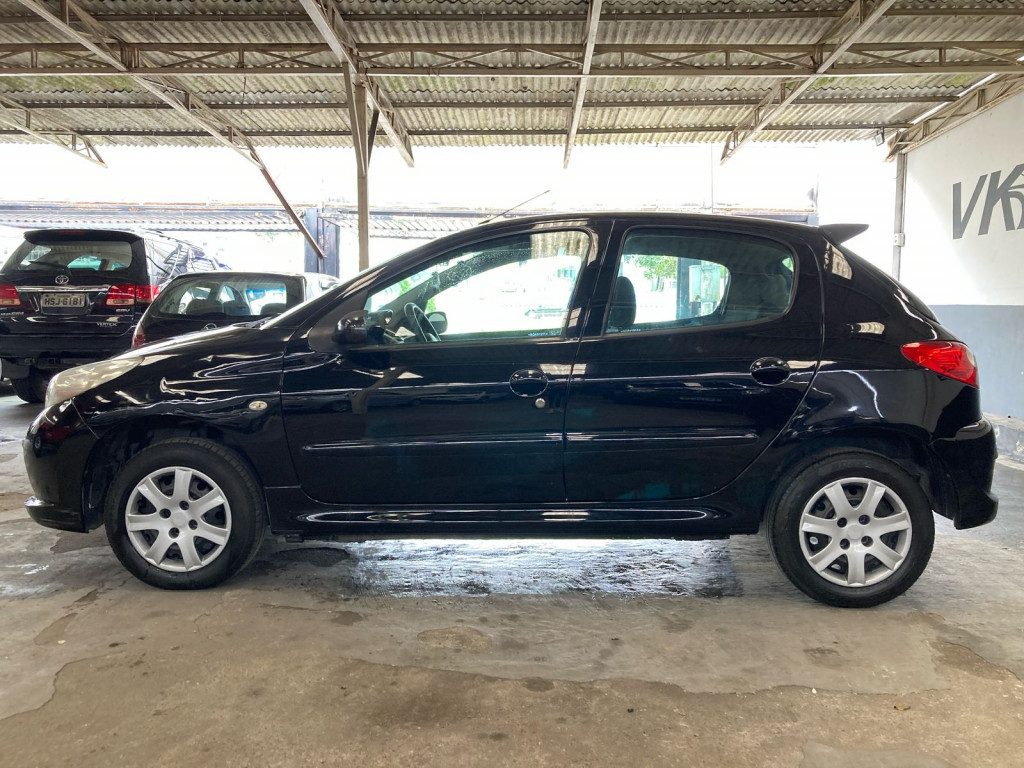 Imagem do veículo PEUGEOT 207 1.4 XR 8V FLEX 4P MANUAL